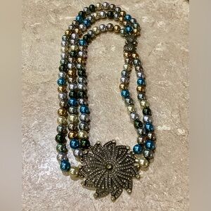 Heidi Daus Starburst Multicolor Pearl Necklace. Great condition.